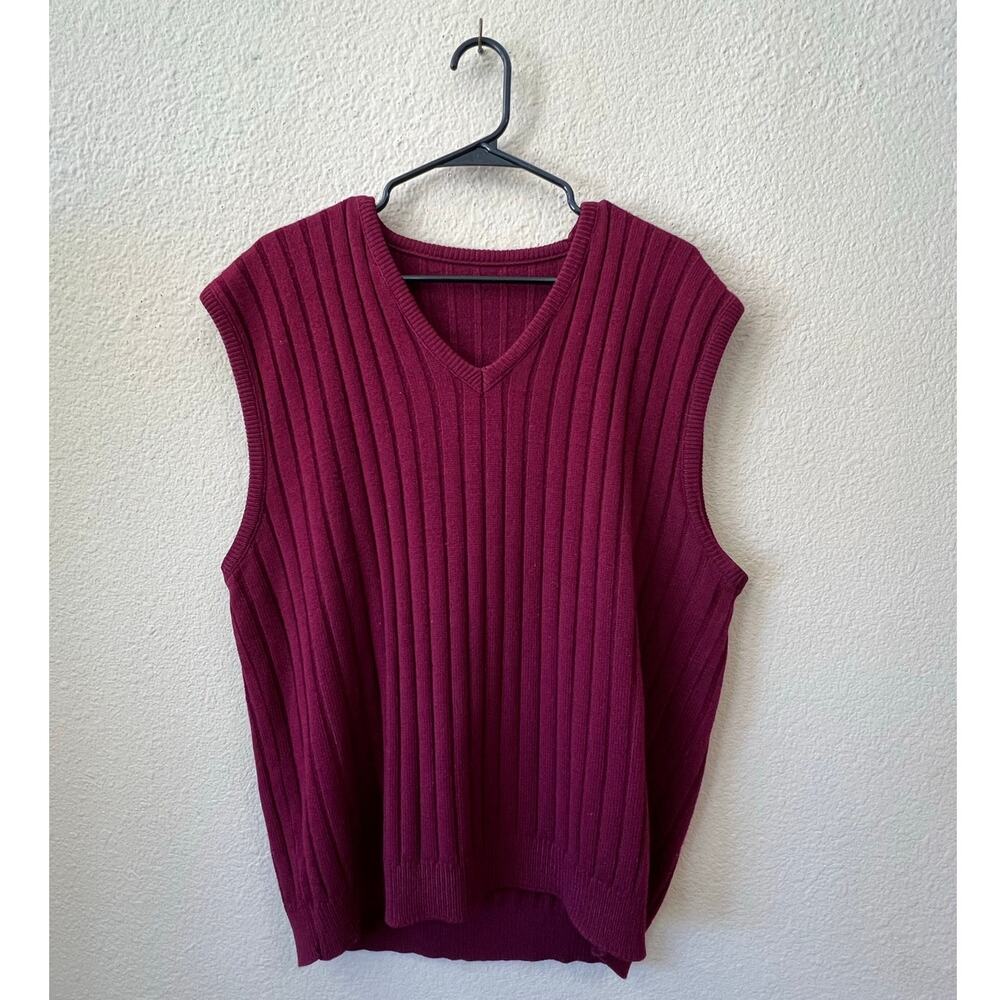 Vintage red  cozy mens sweater vest size L